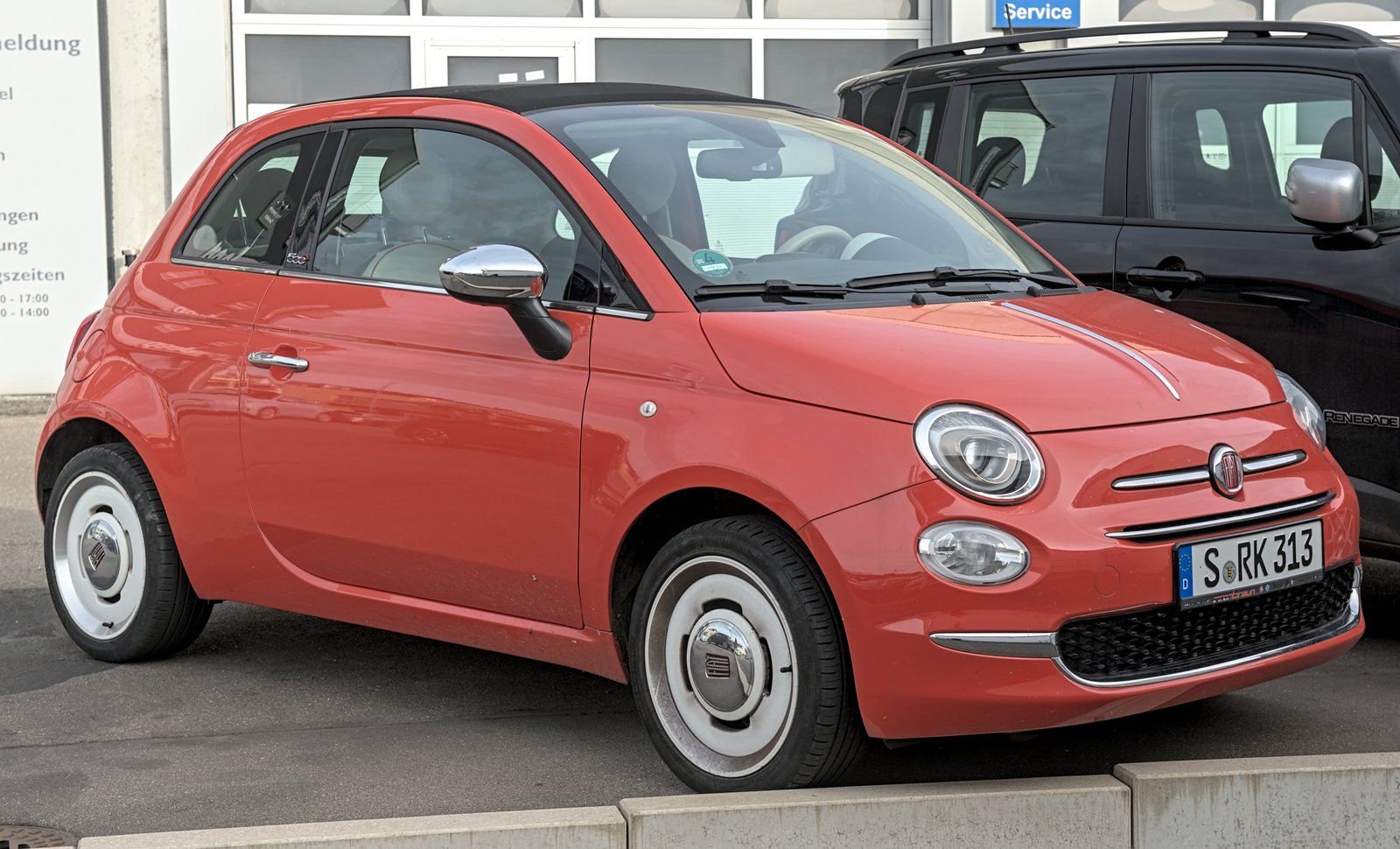 Fiat 500 Cabrio rental car